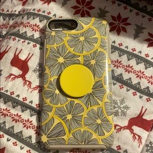 iPhone 8 Plus otter box pop socket case
